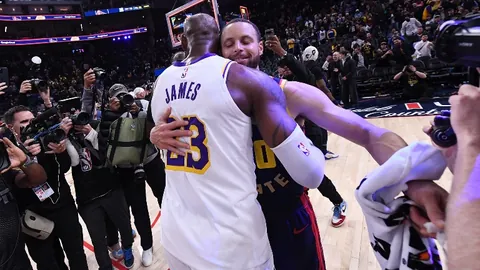 经典重现：绝不容负的巅峰对决